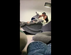 你是不是要強奸我?我不想要啊!酒吧門口撿屍喝醉的女孩,嘴上說著不要身體動的比誰都騷-av8d