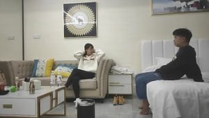 清純美女出門開房-av8d