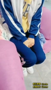 破處大神校園接學生妹 金錢揮霍無度為了請同學吃飯賣掉初夜有露臉長像清甜美人胚子-av8d