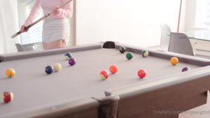 CUS-2571 hongkongdoll 劇情集「同居的她 番外 – 檯球」-av8d