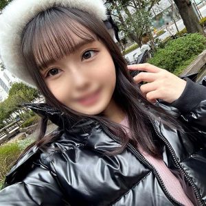 FC2-PPV-4740608我是色情遊戲的聲優，能不能請你聽聽我的呻吟聲？新晉女聲優的教學視頻-av8d