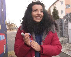 青少年在石头剪刀布上失去后被性交-av8d