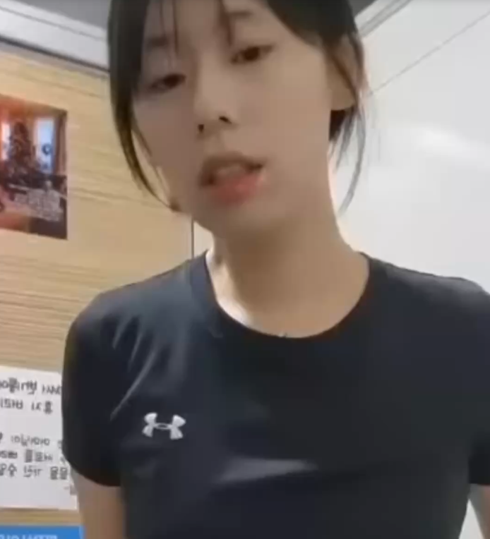被騙視訊偷拍高中小女生-av8d