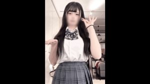 FC2-PPV-4750044 與在 TikTok 上走紅的超可愛豐滿高中女生進行骯髒性愛 [她學習不好，但高潮很快，所以我喜歡將她 100% 的陰部內射-av8d