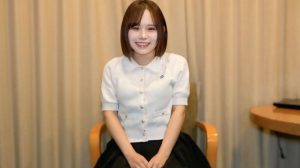 FC2-PPV-4765451 從她認真的外表絕對想像不到的變態少女！從一開始的可愛笑容，逐漸轉變為女性的面容，釋放出淫蕩的氣息畢竟，不能以貌取人！-av8d