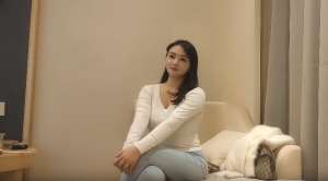 探花奶大服務不錯淫叫聲好聽-av8d