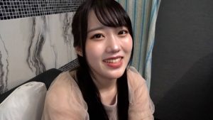 FC2-PPV-4792085 一位性感美女在第二次偷拍中興奮濕潤！-av8d