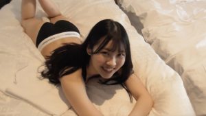 FC2-PPV-4793073 Mio穿著CK內衣，用手挑逗他♡ 她情慾高漲，乞求被灌滿精液！-av8d