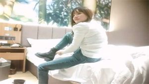 【小小寻花】娇小四川嫩妹加钟第二炮！探花狂插内射，高潮喷水不停歇！-av8d