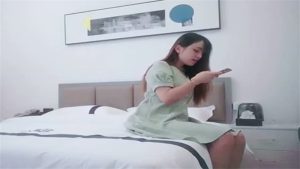 柒夜全国探花新晋网约极品嫩妹骚气可爱一碰就硬-av8d