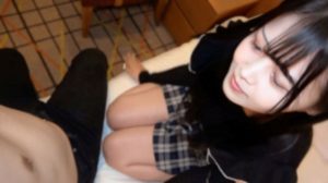 FC2-PPV-4812345 【無碼】一個可愛又清純的女孩！但內心卻是個性慾旺盛的肉食性女人。-av8d