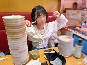 FC2-PPV-4826950 孕婦的形象！與大肚腩 女性朋友的奇特有趣的性愛 (20) 強勁的女性母牛姿勢，5 長度的乳頭攪動 & 巨大的原始性愛和奶油派-av8d