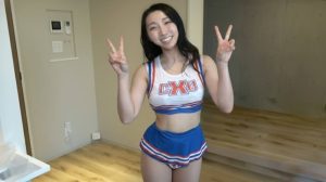 FC2-PPV-4905617 主角是一位19歲的前啦啦隊員，直到去年她還很年輕！這位身材柔軟的蕩婦在這場超過50分鐘的激烈性愛中再次體驗到高潮的快感♥-av8d