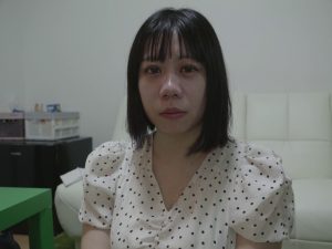 FC2-PPV-4918003 一名日本餐廳員工張著嘴，吞下了五天大的馬的全部精液。-av8d