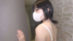 FC2-PPV-4920874 一位19歲的女大學生滿腦子都是淫穢的想法，無法集中精力上課。-av8d