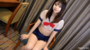 FC2-PPV-4921181 高子美臀放屁真愛~長腿穿環超級迷路女人我在衣服裡面！適合大愛⤴咀嚼奶油派-av8d